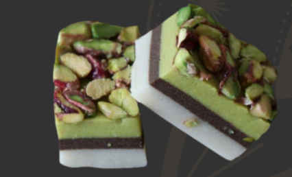 Layered Sliced Nut Cocktail