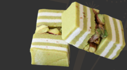 Pistachio Carré Finger Rolls